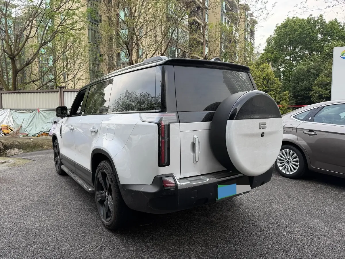 2024 ROXROX 01 1.5T 152HP L4 REEV 44.5KWH,autocango,china used car exporter,china ev exporter,chinese used car exporter,chinese used ev exporter