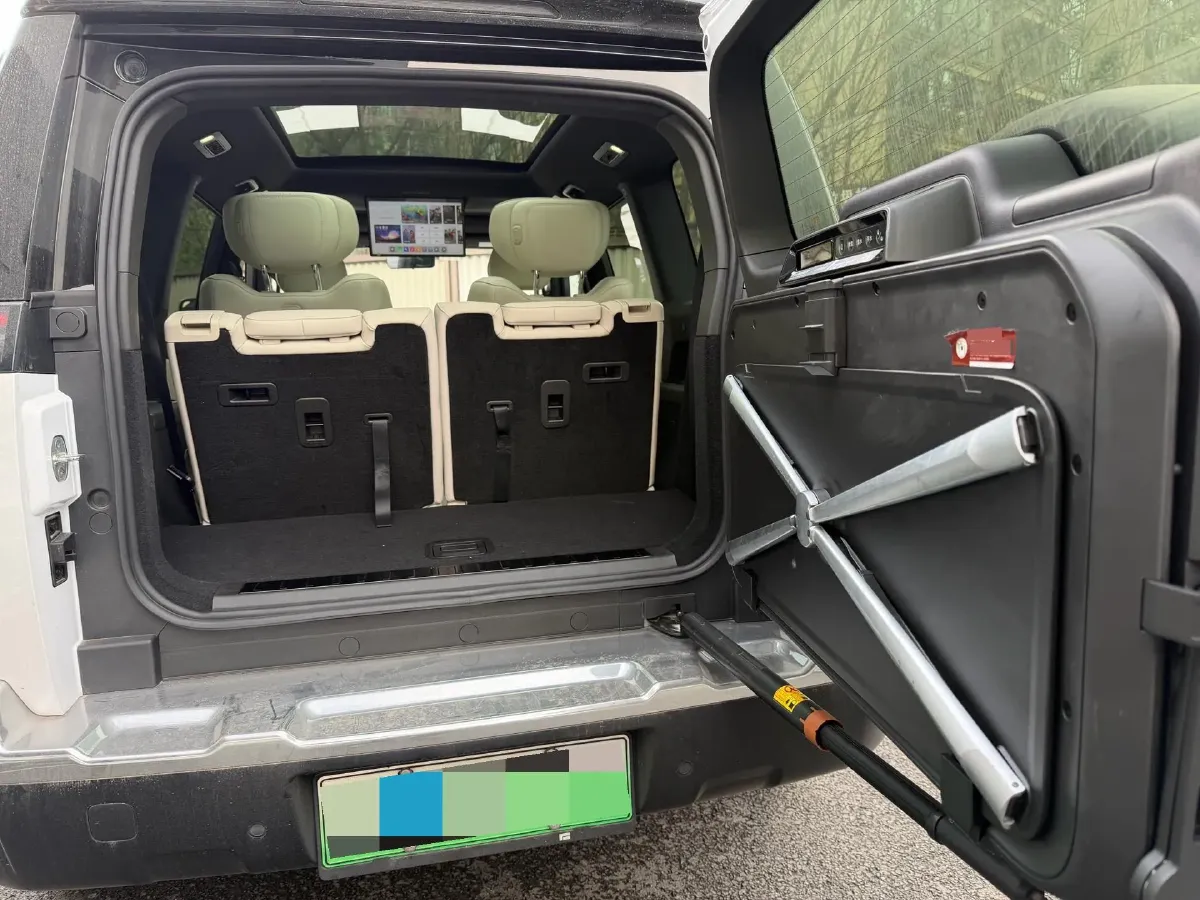 2024 ROXROX 01 1.5T 152HP L4 REEV 44.5KWH,autocango,china used car exporter,china ev exporter,chinese used car exporter,chinese used ev exporter