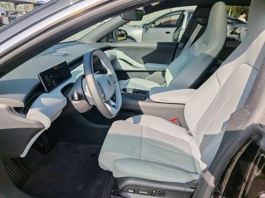 2024 NIO ET5 BEV 75KWH,autocango,china used car exporter,china ev exporter,chinese used car exporter,chinese used ev exporter