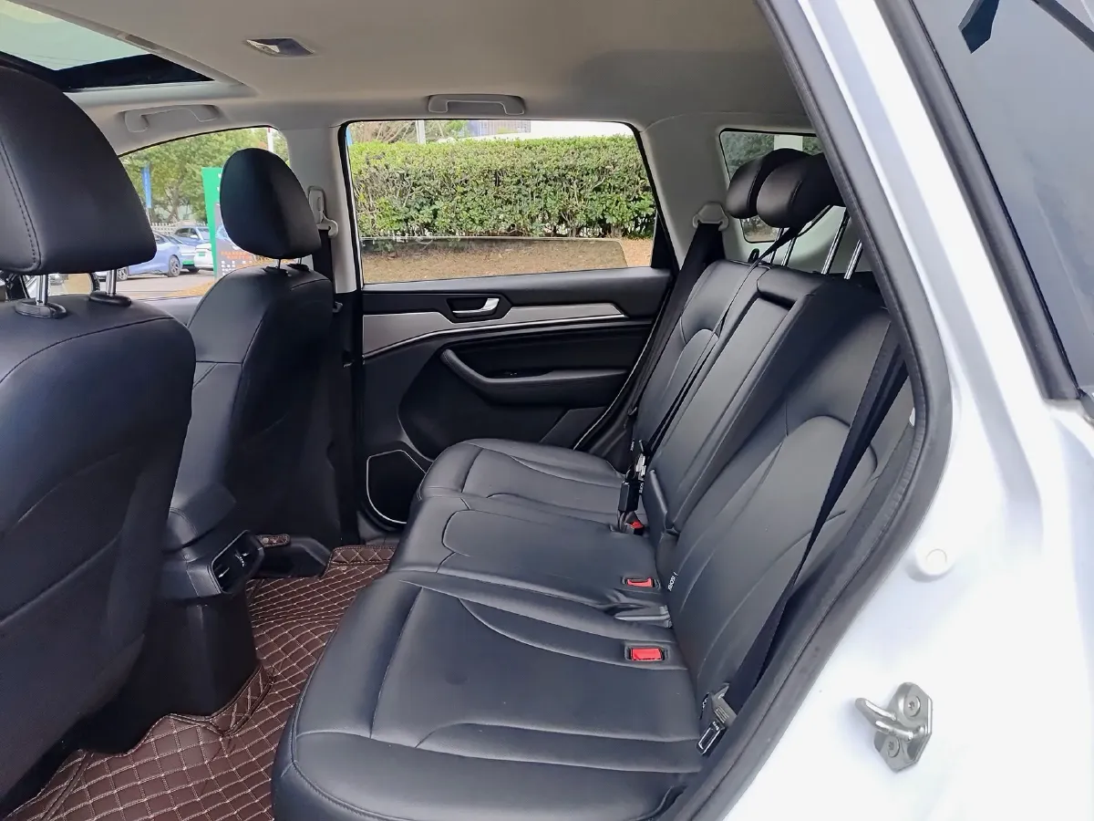 2018 Haval H6 1.5T 150HP L4 7DCT,autocango,china used car exporter,china ev exporter,chinese used car exporter,chinese used ev exporter