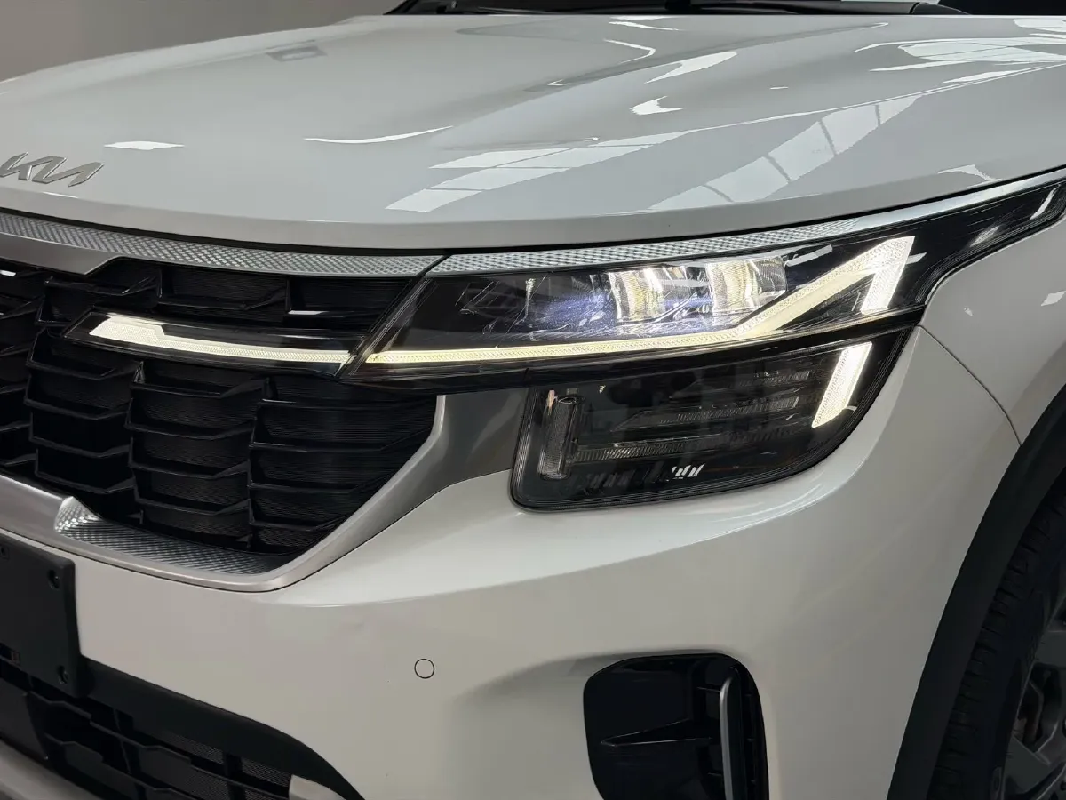 2023 Kia Seltos 1.5L 115HP L4 CVT,autocango,china used car exporter,china ev exporter,chinese used car exporter,chinese used ev exporter