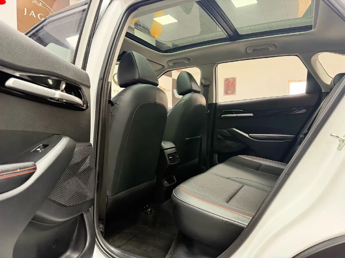 2023 Kia Seltos 1.5L 115HP L4 CVT,autocango,china used car exporter,china ev exporter,chinese used car exporter,chinese used ev exporter