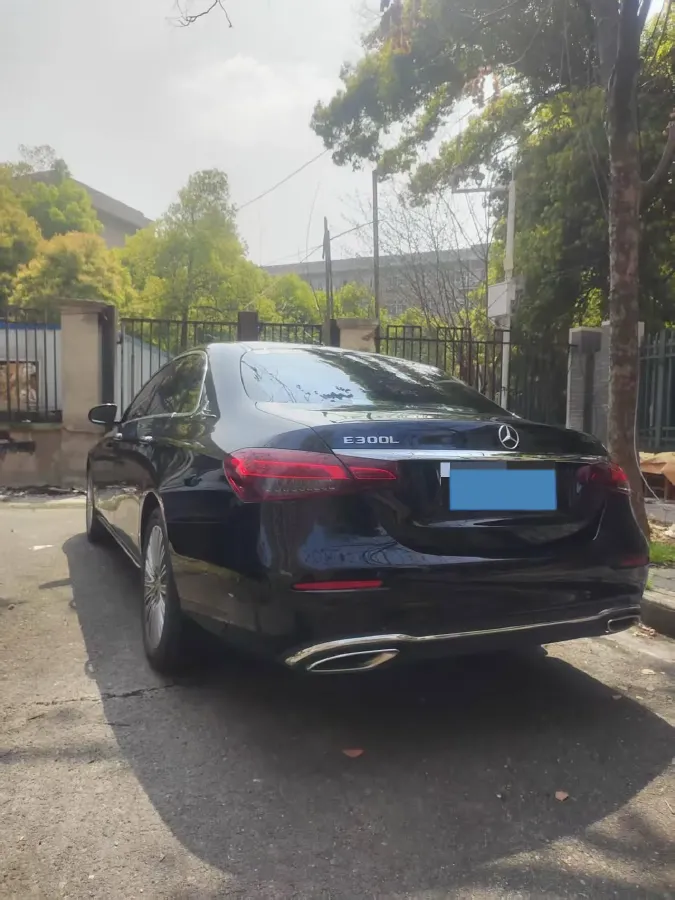 2022 Mercedes-Benz E Class 2.0T 258HP L4 9AT,autocango,china used car exporter,china ev exporter,chinese used car exporter,chinese used ev exporter