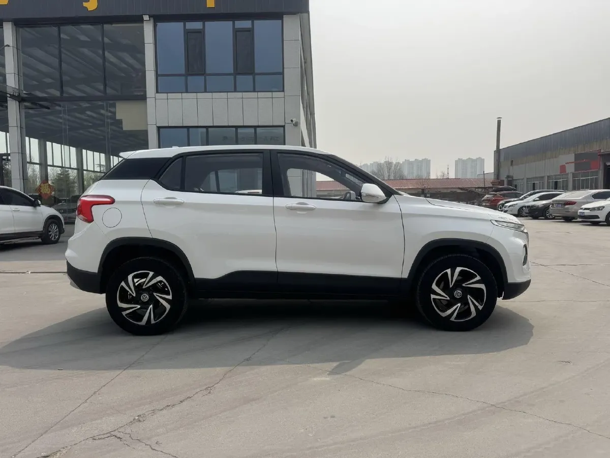 2017 BaoJun 510 1.5L 112HP L4 6MT,autocango,china used car exporter,china ev exporter,chinese used car exporter,chinese used ev exporter