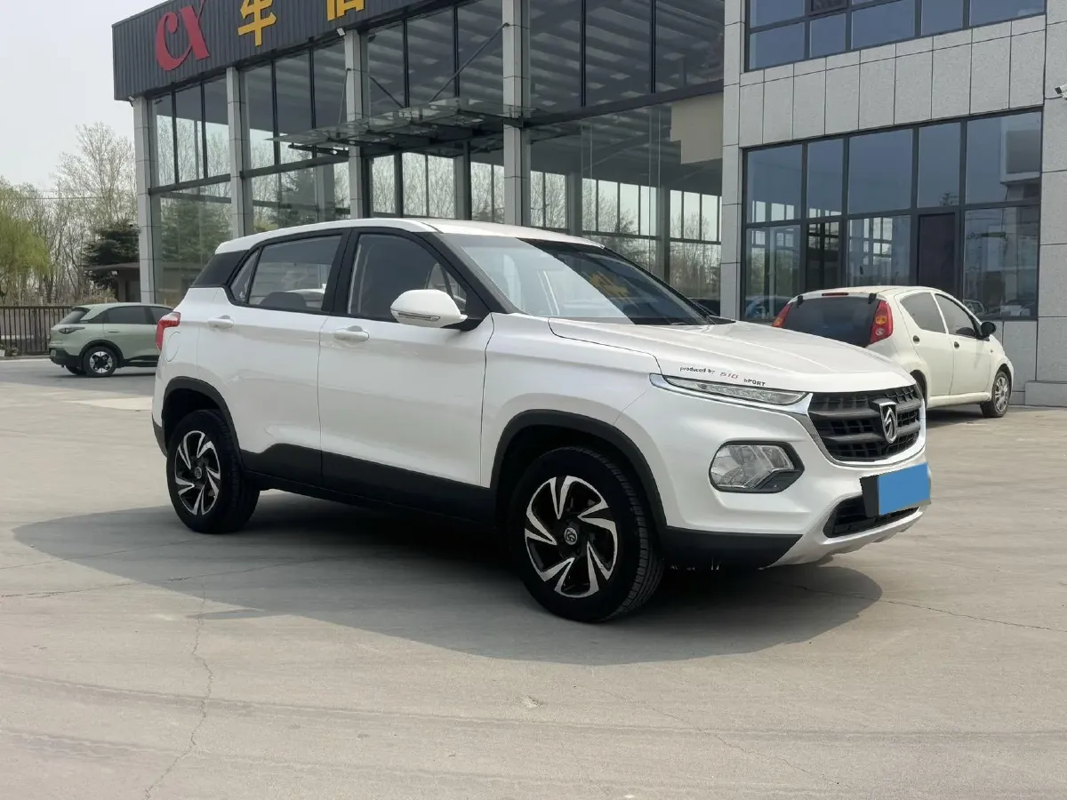 2017 BaoJun 510 1.5L 112HP L4 6MT,autocango,china used car exporter,china ev exporter,chinese used car exporter,chinese used ev exporter