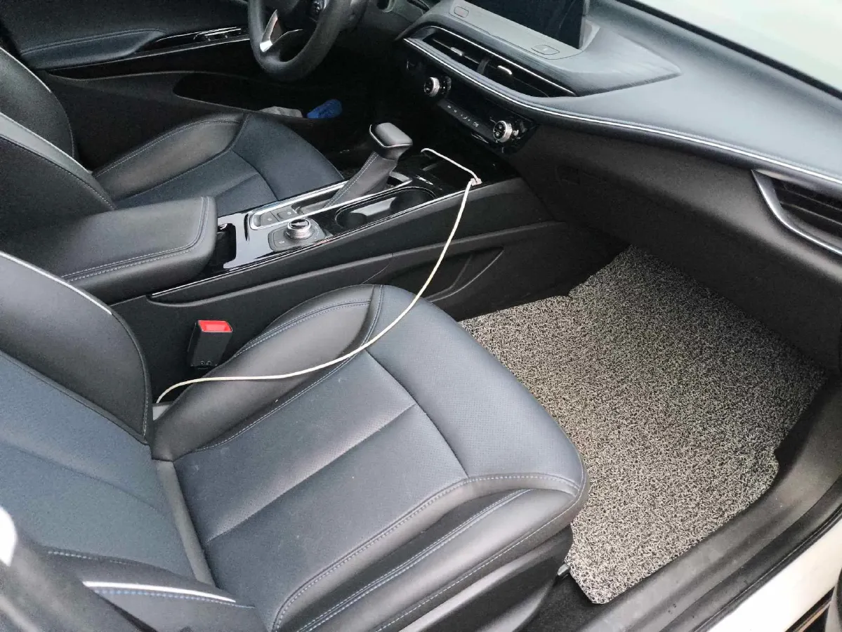 2024 Buick Velite 6 BEV 50.3KWH,autocango,china used car exporter,china ev exporter,chinese used car exporter,chinese used ev exporter