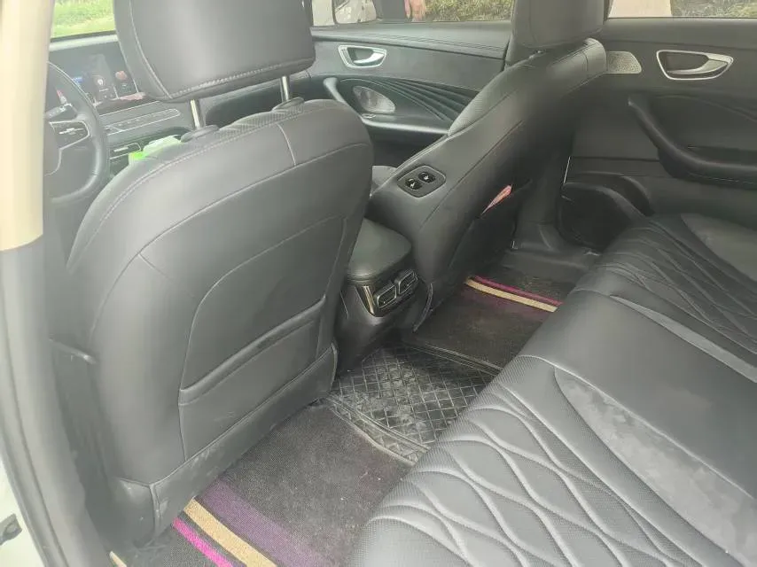 2023 Roewe D7 BEV 59.2KWH,autocango,china used car exporter,china ev exporter,chinese used car exporter,chinese used ev exporter