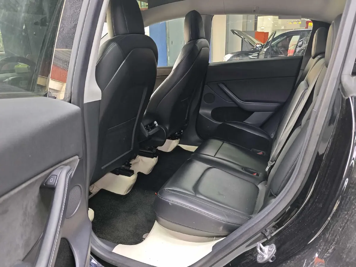 2022 Tesla Model Y BEV 60KWH,autocango,china used car exporter,china ev exporter,chinese used car exporter,chinese used ev exporter