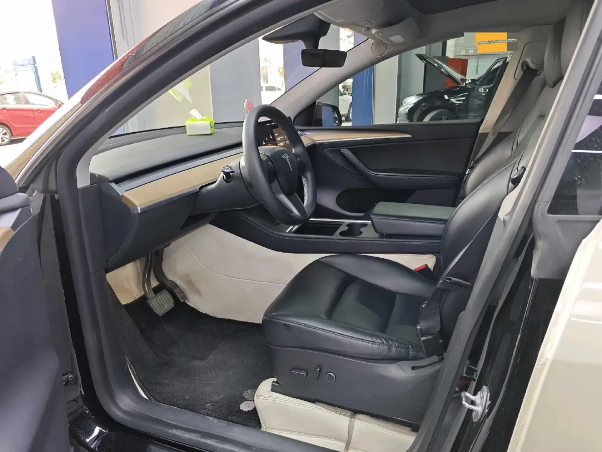 2022 Tesla Model Y BEV 60KWH,autocango,china used car exporter,china ev exporter,chinese used car exporter,chinese used ev exporter