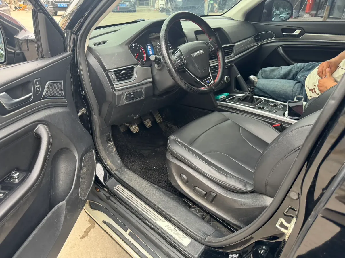 2018 Haval H6 1.5T 150HP L4 7DCT,autocango,china used car exporter,china ev exporter,chinese used car exporter,chinese used ev exporter