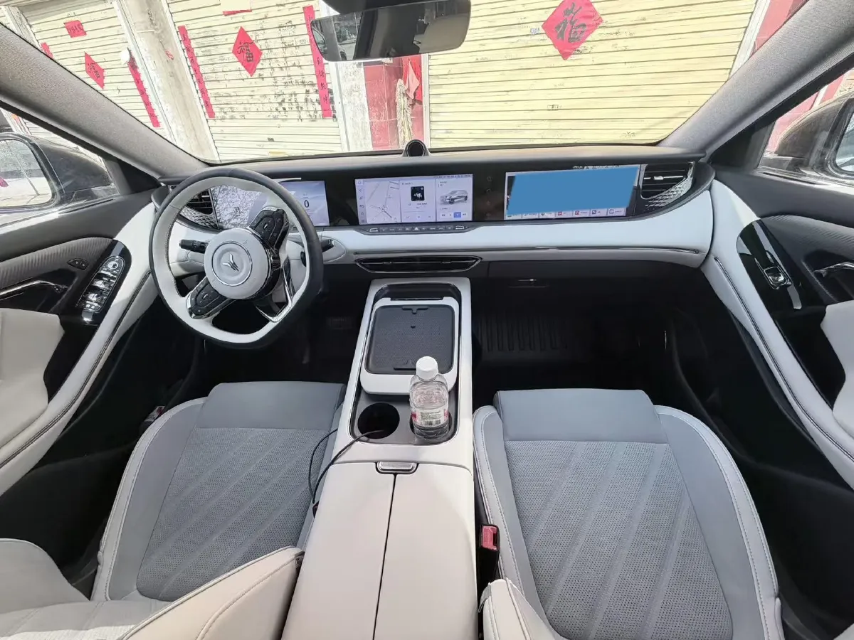 2025 Voyah FREE 1.5T 150HP L4 REEV 43KWH,autocango,china used car exporter,china ev exporter,chinese used car exporter,chinese used ev exporter