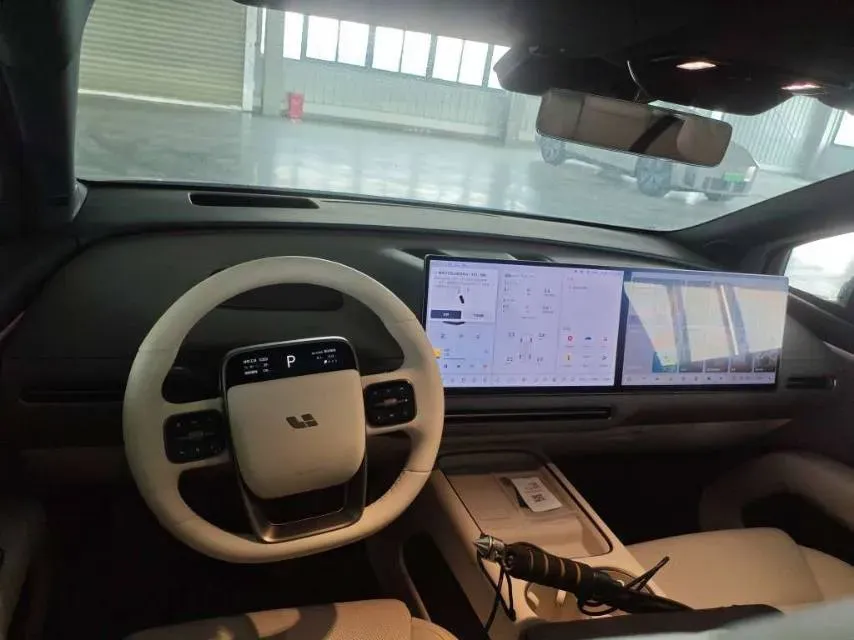 2025 Li i6 BEV,autocango,china used car exporter,china ev exporter,chinese used car exporter,chinese used ev exporter