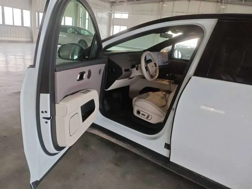 2025 Li i6 BEV,autocango,china used car exporter,china ev exporter,chinese used car exporter,chinese used ev exporter