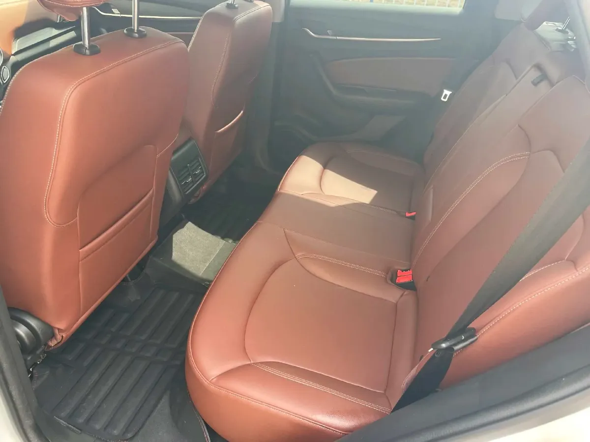 2018 Brilliance Auto V6 1.5T 150HP L4 7DCT,autocango,china used car exporter,china ev exporter,chinese used car exporter,chinese used ev exporter