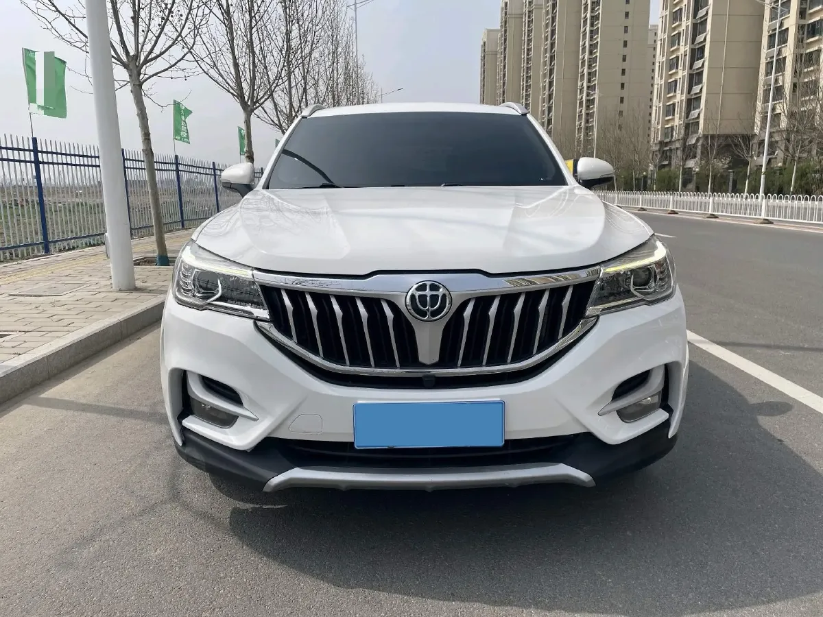 2018 Brilliance Auto V6 1.5T 150HP L4 7DCT,autocango,china used car exporter,china ev exporter,chinese used car exporter,chinese used ev exporter