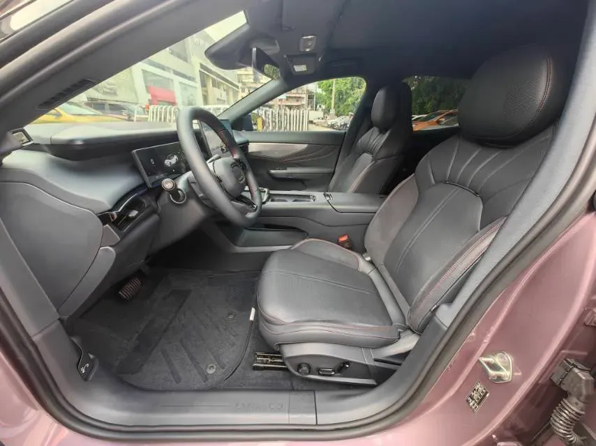 2026 LYNK&CO 07 EM-P 1.5T 163HP L4 3DHT PHEV,autocango,china used car exporter,china ev exporter,chinese used car exporter,chinese used ev exporter