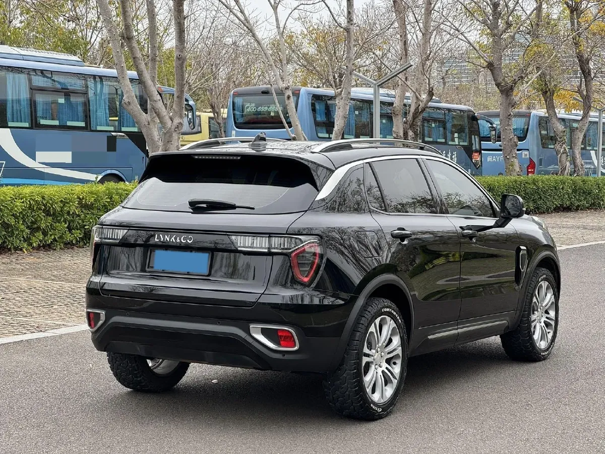 2019 Beijing BJ40 2.0T 218HP L4 6AT,autocango,china used car exporter,china ev exporter,chinese used car exporter,chinese used ev exporter