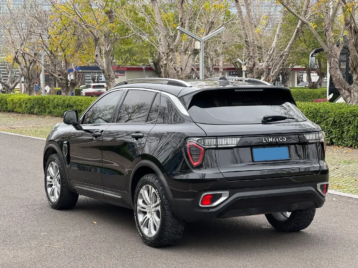 2019 Beijing BJ40 2.0T 218HP L4 6AT,autocango,china used car exporter,china ev exporter,chinese used car exporter,chinese used ev exporter
