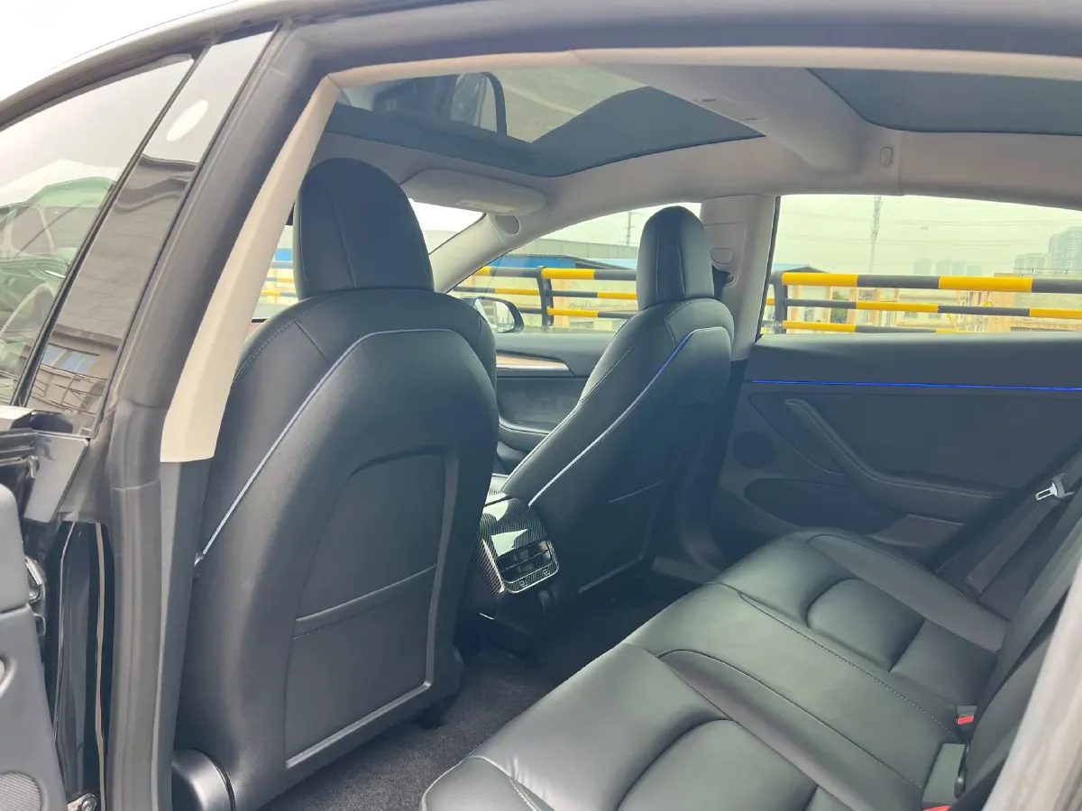 2022 Tesla Model 3 BEV 60KWH,autocango,china used car exporter,china ev exporter,chinese used car exporter,chinese used ev exporter