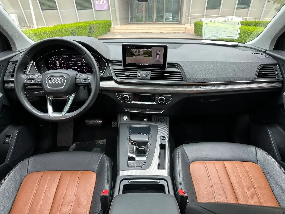 2020 Audi Q5L 2.0T 252HP L4 7DCT,autocango,china used car exporter,china ev exporter,chinese used car exporter,chinese used ev exporter
