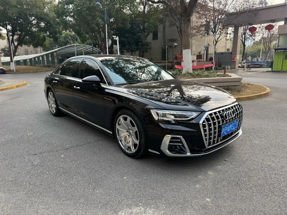 2024 Audi A8 3.0T 286HP V6 8AT,autocango,china used car exporter,china ev exporter,chinese used car exporter,chinese used ev exporter
