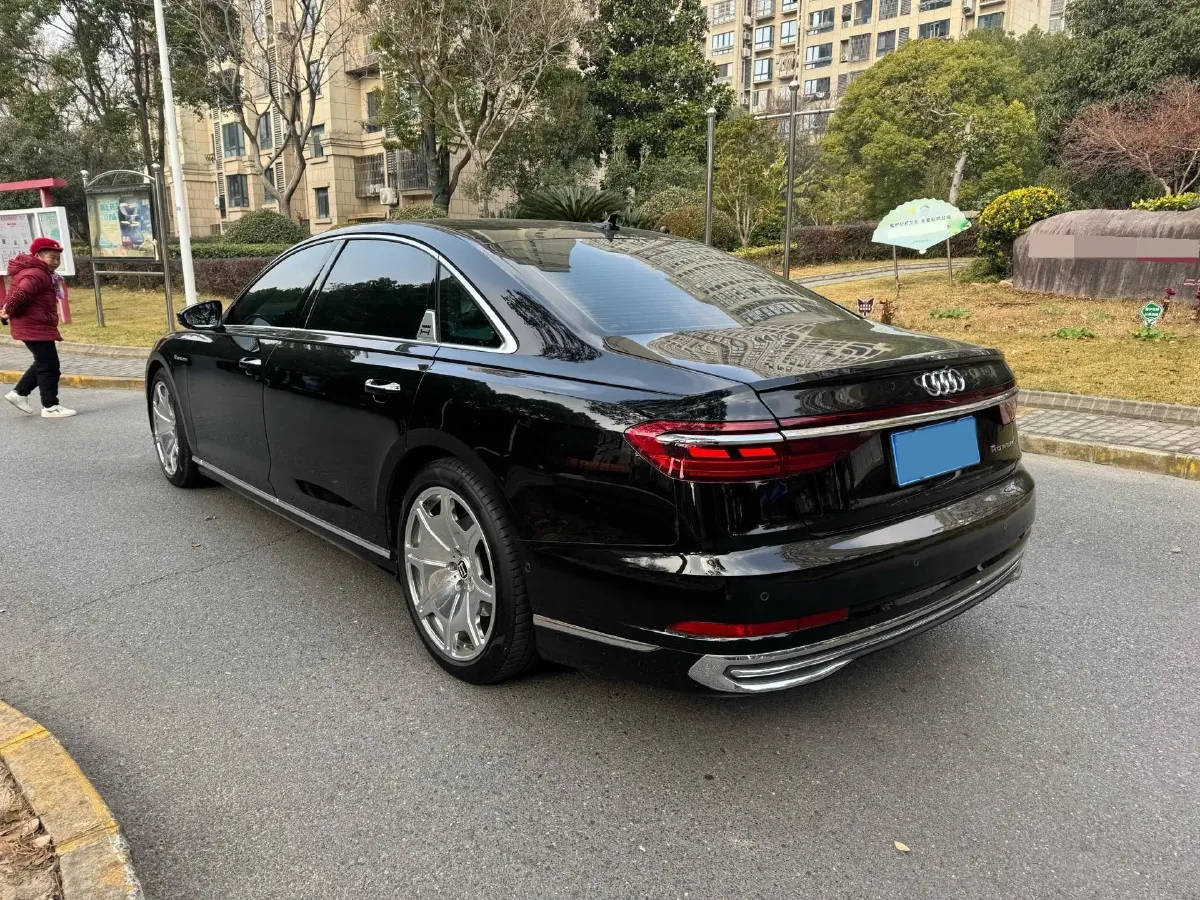 2024 Audi A8 3.0T 286HP V6 8AT,autocango,china used car exporter,china ev exporter,chinese used car exporter,chinese used ev exporter