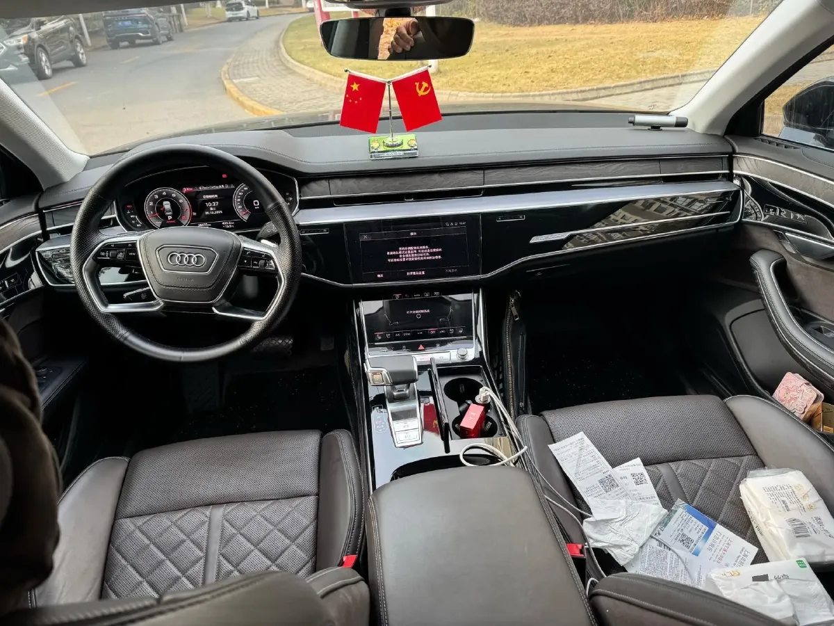 2024 Audi A8 3.0T 286HP V6 8AT,autocango,china used car exporter,china ev exporter,chinese used car exporter,chinese used ev exporter