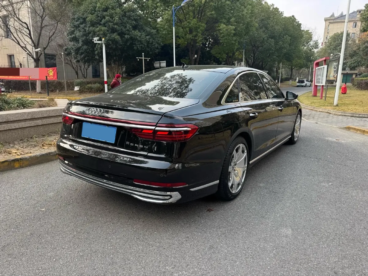 2024 Audi A8 3.0T 286HP V6 8AT,autocango,china used car exporter,china ev exporter,chinese used car exporter,chinese used ev exporter