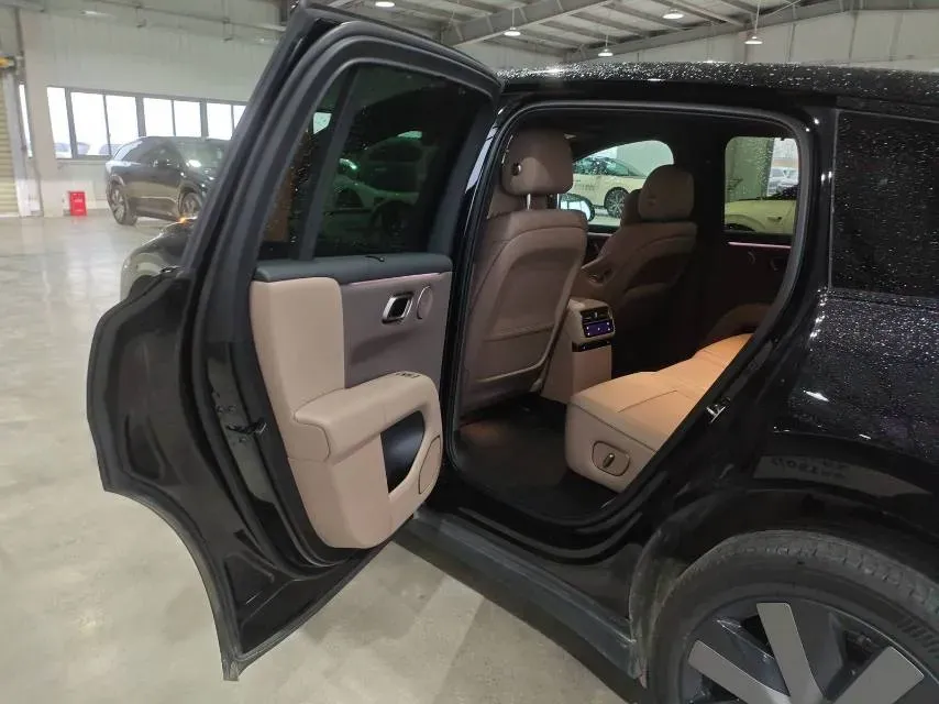 2025 Li i6 BEV,autocango,china used car exporter,china ev exporter,chinese used car exporter,chinese used ev exporter