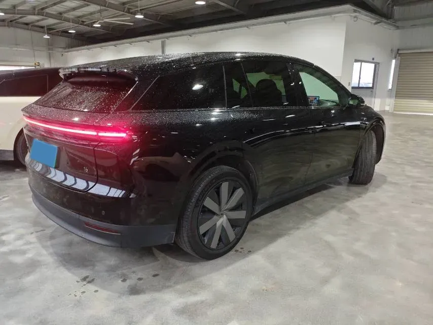 2025 Li i6 BEV,autocango,china used car exporter,china ev exporter,chinese used car exporter,chinese used ev exporter