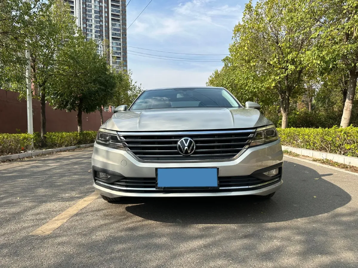 2022 Volkswagen Sagitar 1.2T 116HP L4 7DCT,autocango,china used car exporter,china ev exporter,chinese used car exporter,chinese used ev exporter