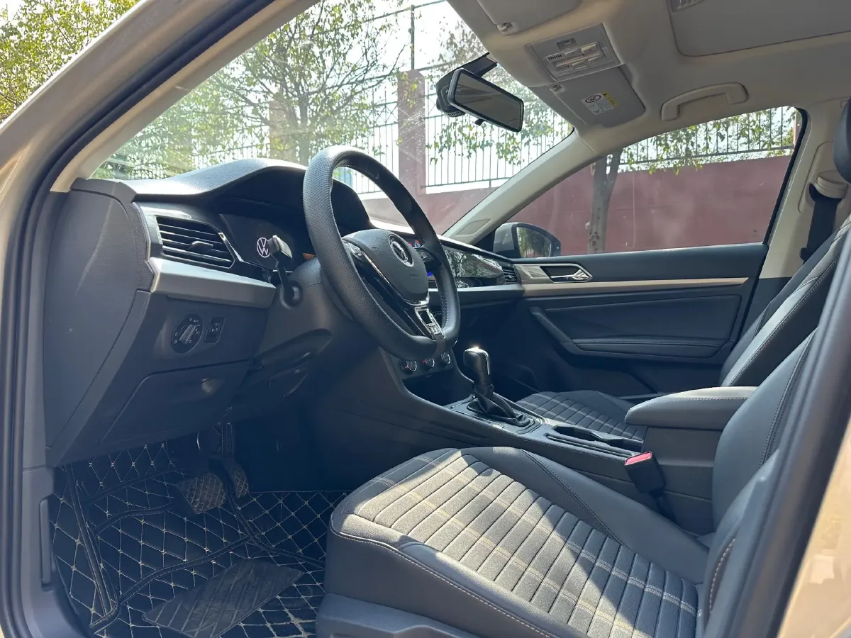 2022 Volkswagen Sagitar 1.2T 116HP L4 7DCT,autocango,china used car exporter,china ev exporter,chinese used car exporter,chinese used ev exporter