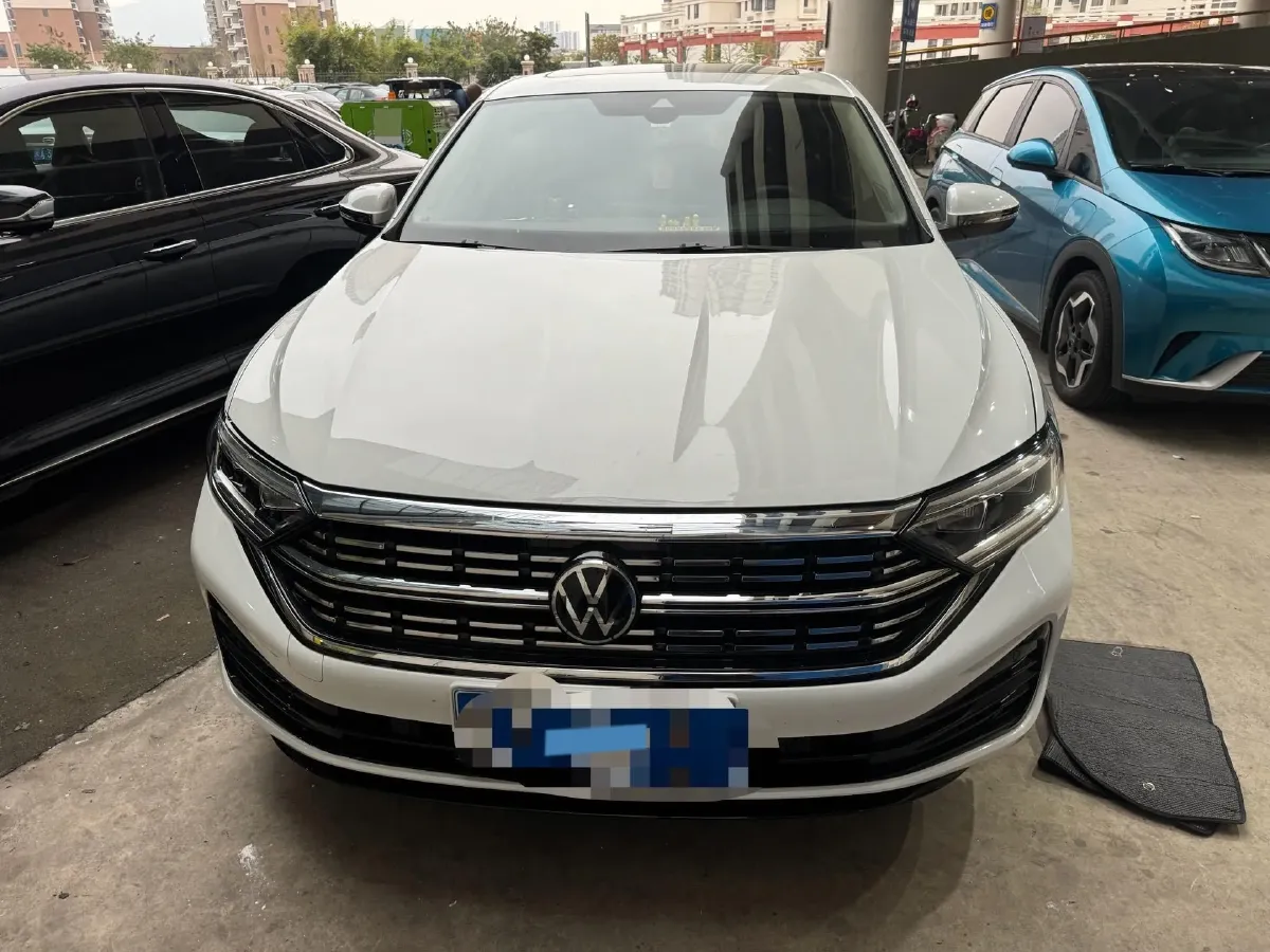2023 Volkswagen Sagitar 1.5T 160HP L4 7DCT,autocango,china used car exporter,china ev exporter,chinese used car exporter,chinese used ev exporter
