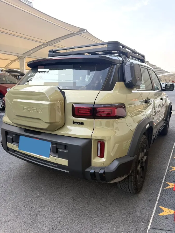 2025 Geely Cowboy 1.5T 181HP L4 7DCT,autocango,china used car exporter,china ev exporter,chinese used car exporter,chinese used ev exporter