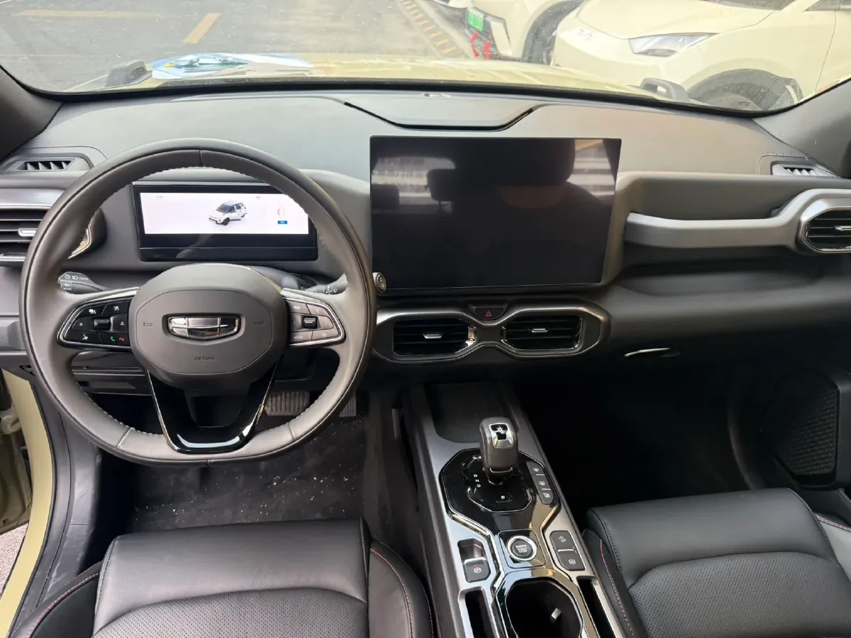 2025 Geely Cowboy 1.5T 181HP L4 7DCT,autocango,china used car exporter,china ev exporter,chinese used car exporter,chinese used ev exporter