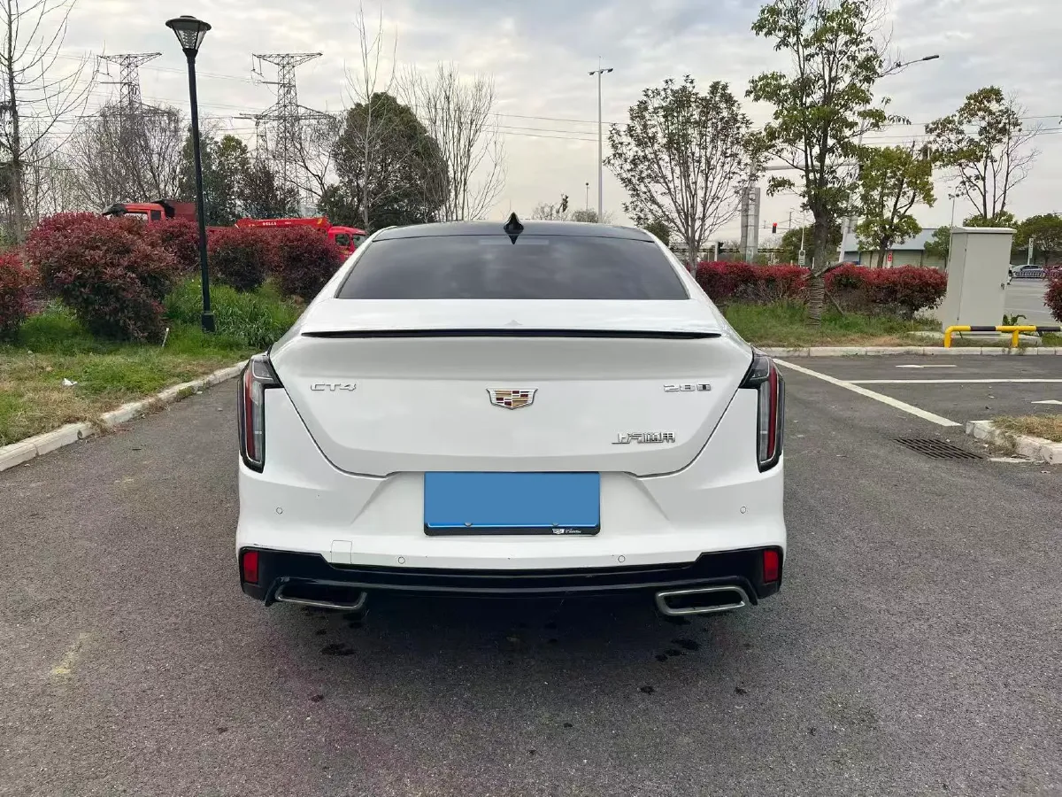 2021 Cadillac CT4 2.0T 237HP L4 8AT,autocango,china used car exporter,china ev exporter,chinese used car exporter,chinese used ev exporter