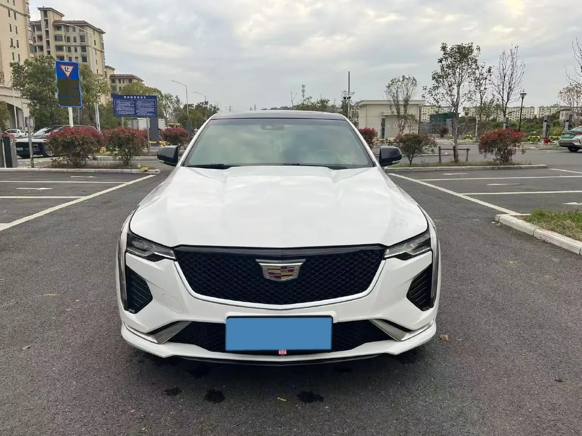 2021 Cadillac CT4 2.0T 237HP L4 8AT,autocango,china used car exporter,china ev exporter,chinese used car exporter,chinese used ev exporter