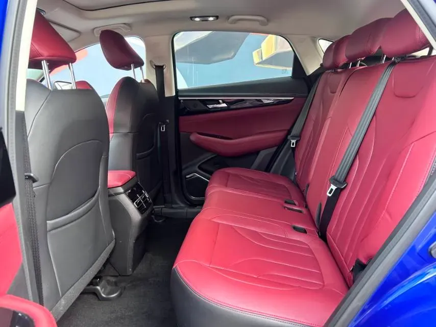 2021 ChangAn CS85 Coupe 1.5T 178HP L4 7DCT,autocango,china used car exporter,china ev exporter,chinese used car exporter,chinese used ev exporter