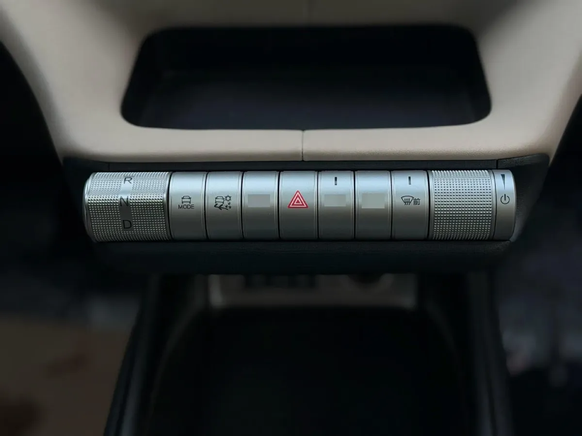 2023 BYD Dolphin BEV 44.928KWH,autocango,china used car exporter,china ev exporter,chinese used car exporter,chinese used ev exporter