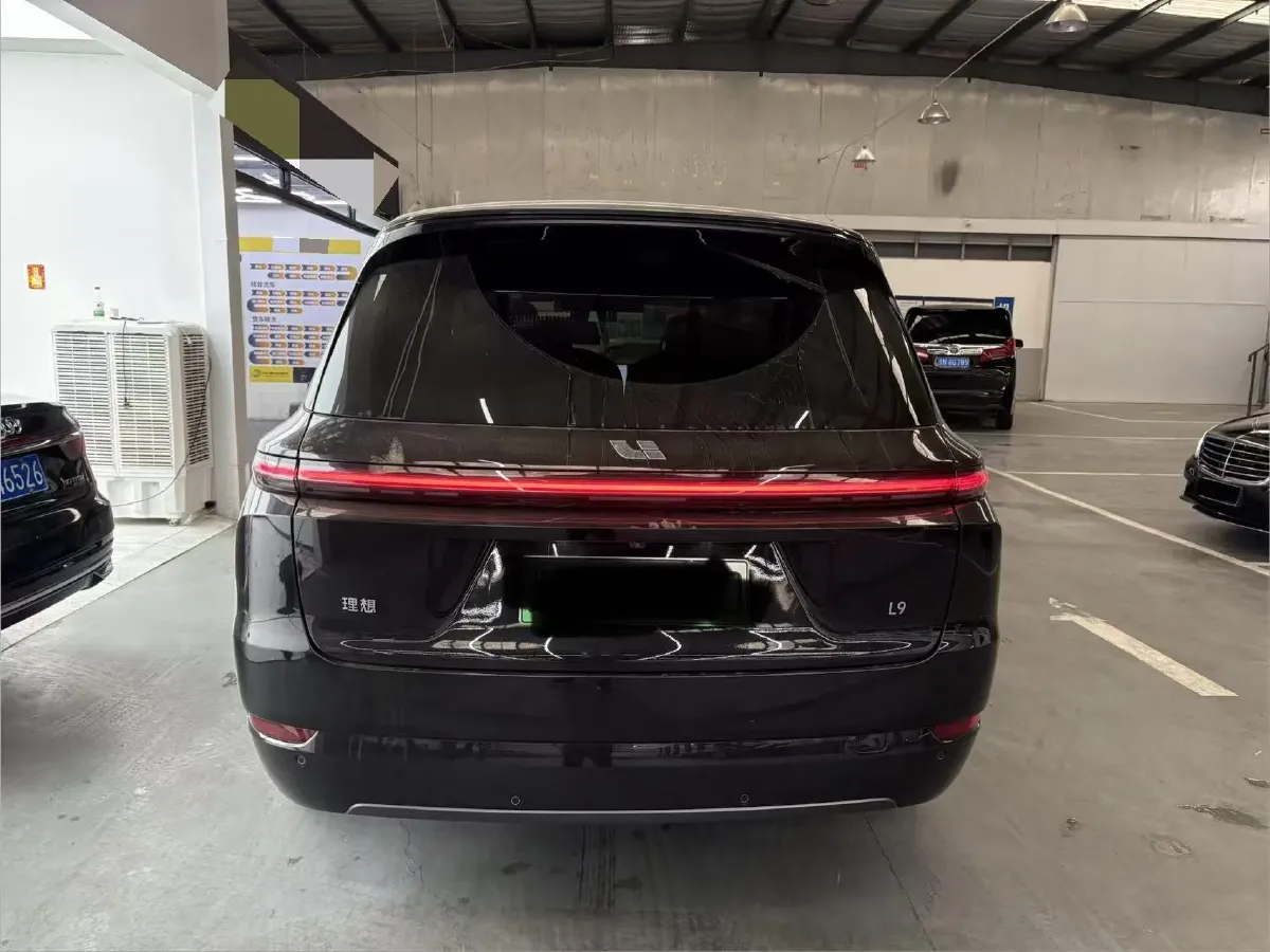2022 Li L9 Range Extended 154HP REEV 42.6KWH,autocango,china used car exporter,china ev exporter,chinese used car exporter,chinese used ev exporter