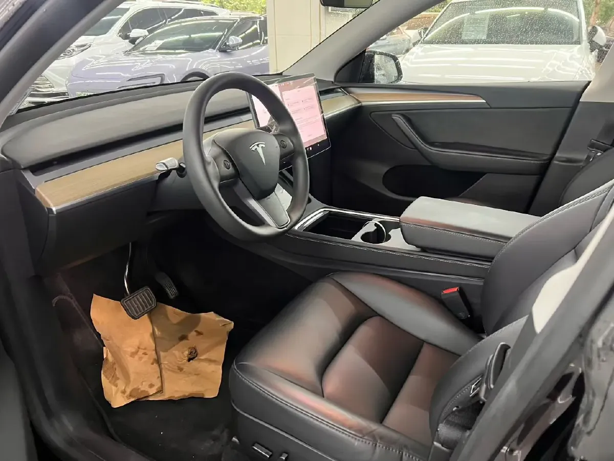 2022 BMW 3 Series 2.0T 184HP L4 8AT,autocango,china used car exporter,china ev exporter,chinese used car exporter,chinese used ev exporter