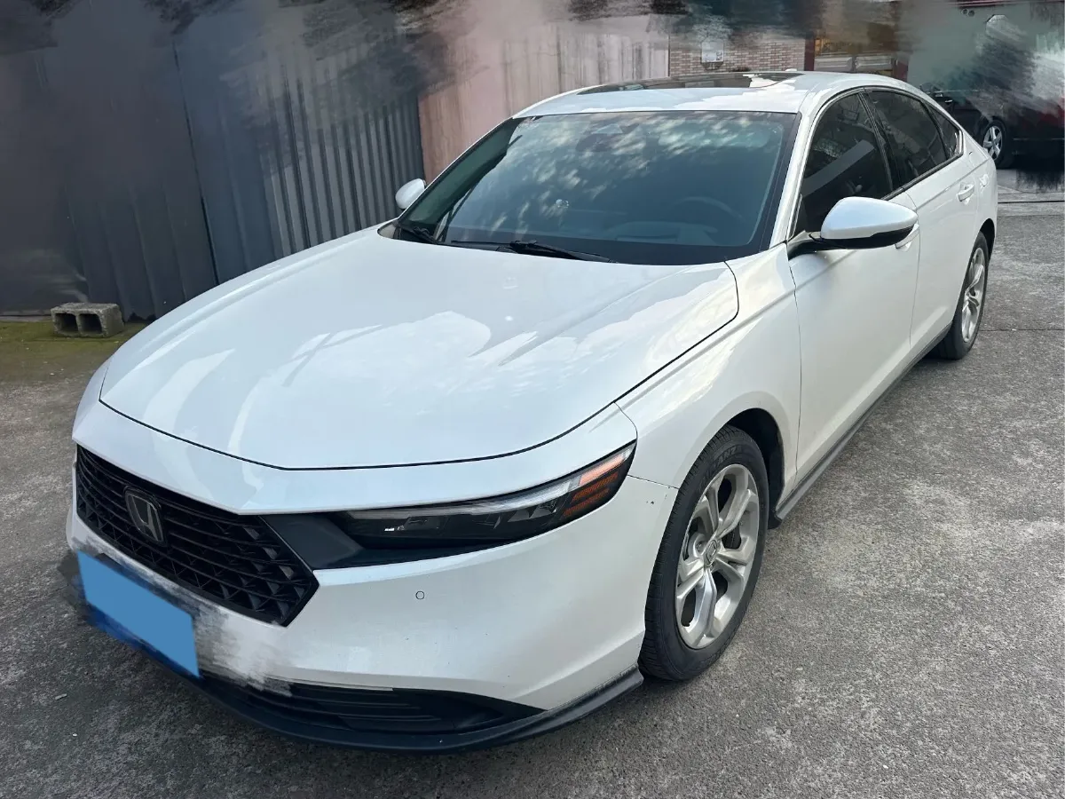 2023 Honda Accord 1.5T 192HP L4 CVT,autocango,china used car exporter,china ev exporter,chinese used car exporter,chinese used ev exporter