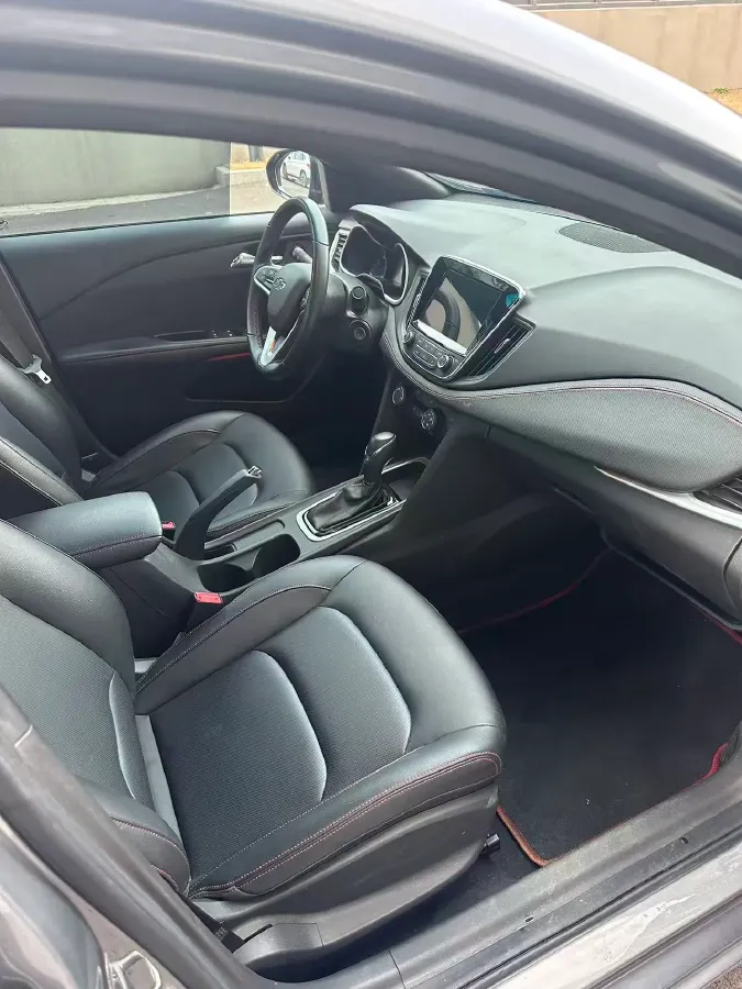 2019 Chevrolet Monza 1.3T 163HP L3 6AT,autocango,china used car exporter,china ev exporter,chinese used car exporter,chinese used ev exporter