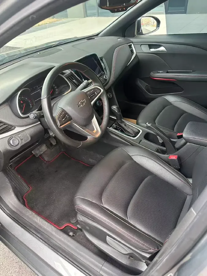 2019 Chevrolet Monza 1.3T 163HP L3 6AT,autocango,china used car exporter,china ev exporter,chinese used car exporter,chinese used ev exporter