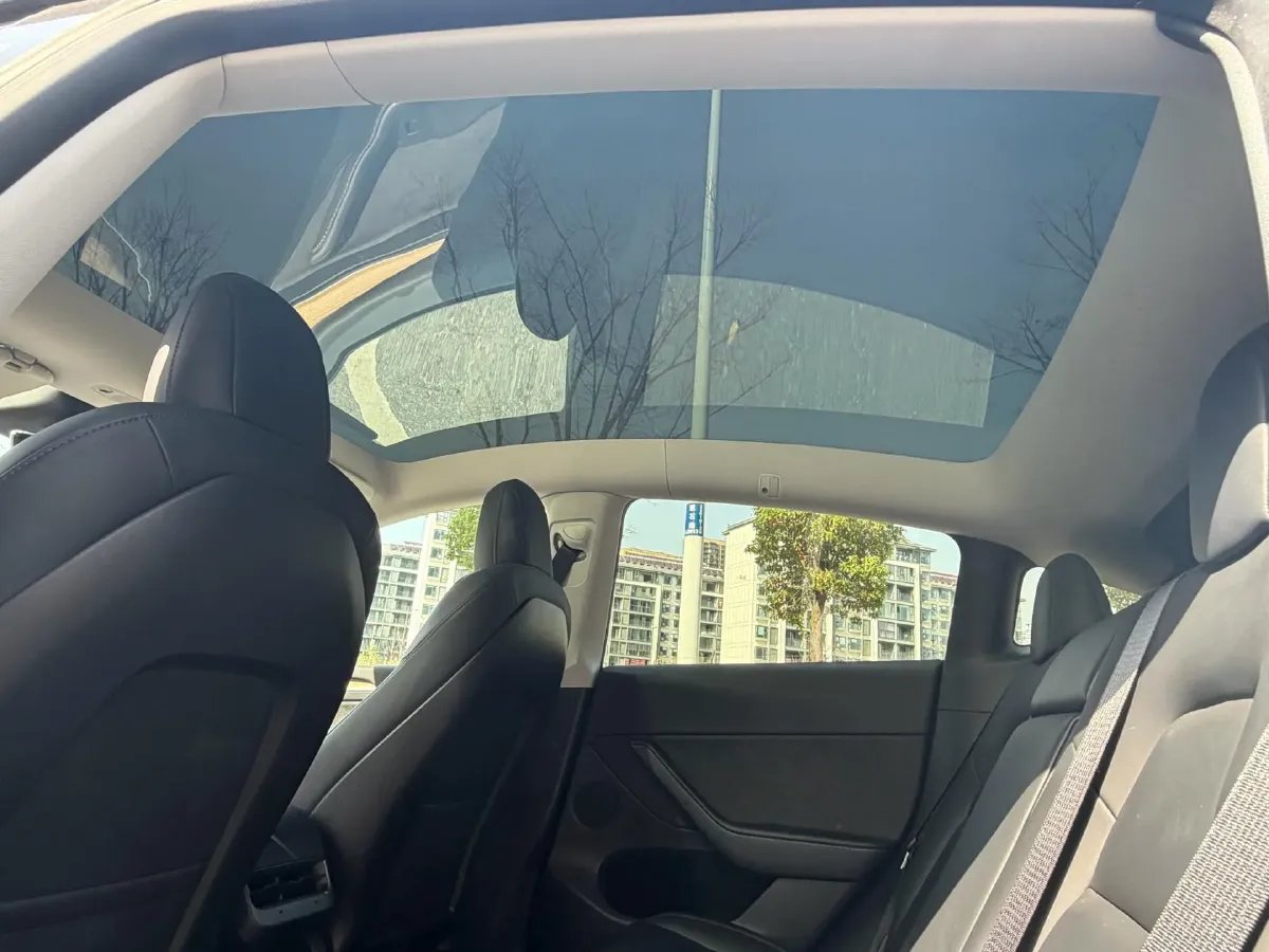 2022 Tesla Model Y BEV 60KWH,autocango,china used car exporter,china ev exporter,chinese used car exporter,chinese used ev exporter