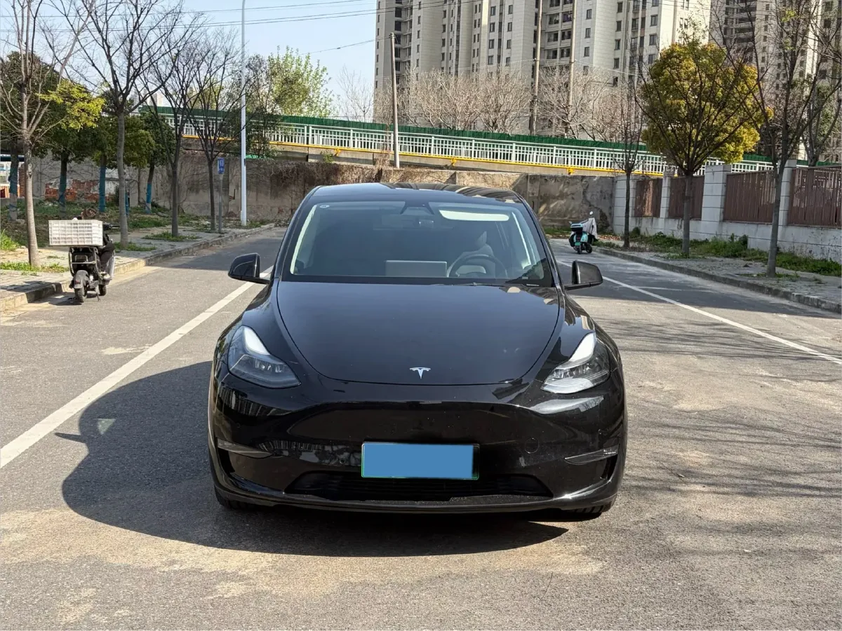 2022 Tesla Model Y BEV 60KWH,autocango,china used car exporter,china ev exporter,chinese used car exporter,chinese used ev exporter
