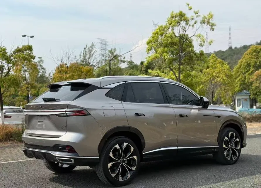 2023 Roewe RX5 1.5T 188HP L4 7DCT,autocango,china used car exporter,china ev exporter,chinese used car exporter,chinese used ev exporter