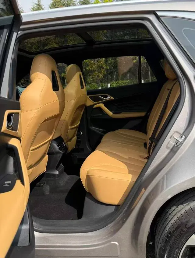 2023 Roewe RX5 1.5T 188HP L4 7DCT,autocango,china used car exporter,china ev exporter,chinese used car exporter,chinese used ev exporter