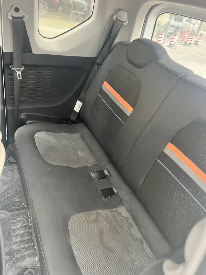 2020 WuLing HongGuang MINI EV BEV 13.8KWH,autocango,china used car exporter,china ev exporter,chinese used car exporter,chinese used ev exporter