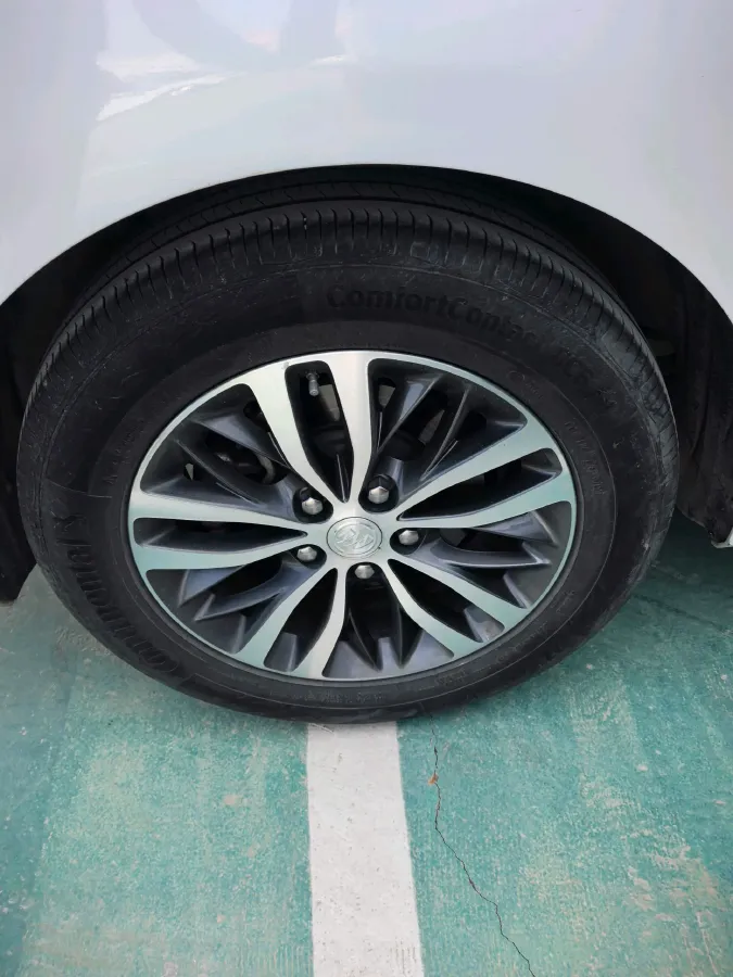 2021 Buick GL8 2.0T 237HP L4 9AT,autocango,china used car exporter,china ev exporter,chinese used car exporter,chinese used ev exporter